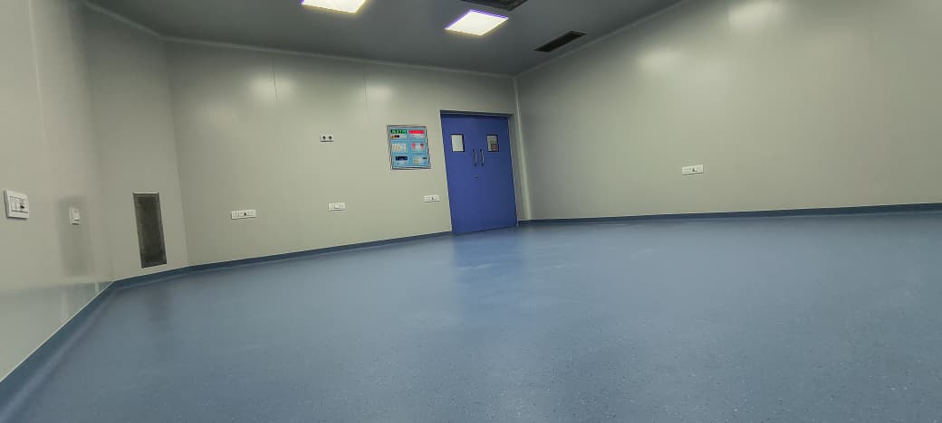 Clean room with door